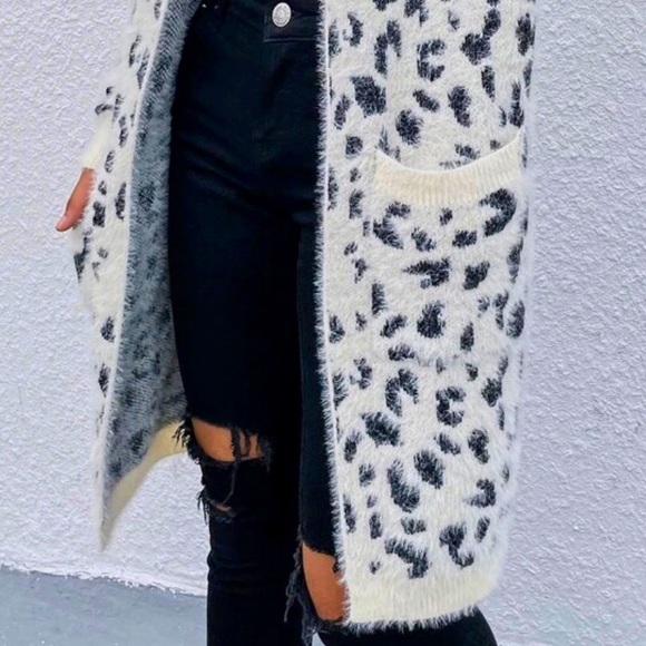 HP🥳~All Over Pattern Fluffy Knit Cardigan~ - Picture 6 of 9